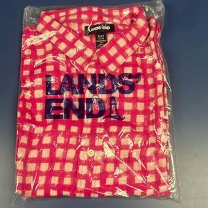 Men’s Lands’ End extra large, tall, short sleeve shirt